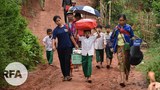 manphaine-villagers-flee-thumb.jpg