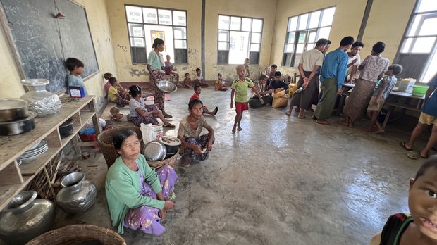 ပုဏ္ဏားကျွန်းမြို့နယ် တောဖျားဒေသမှာ မုန်တိုင်းအပြီး အသက်ရှင်ရပ်တည်ရေးခက်ခဲနေ ပုဏ္ဏားကျွန်းမြို့နယ် တောဖျားဒေသမှာ မုန်တိုင်းအပြီး အသက်ရှင်ရပ်တည်ရေးခက်ခဲနေ