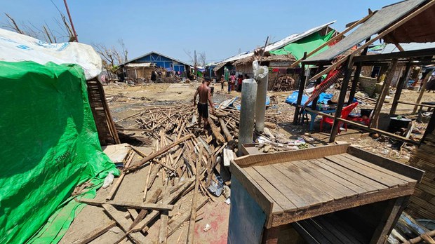 မုန်တိုင်းသင့် သက္ကေပြင်ဒုက္ခသည်စခန်းမှာ အကူအညီလိုအပ်နေ