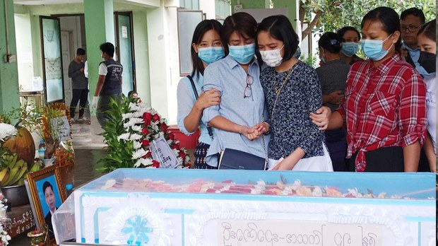 အတိုင်ပင်ခံရုံး ညွှန်ချုပ်ဟောင်း ဦးဇော်ဌေး ဈာပန နေပြည်တော်မှာ ကျင်းပ အတိုင်ပင်ခံရုံး ညွှန်ချုပ်ဟောင်း ဦးဇော်ဌေး ဈာပန နေပြည်တော်မှာ ကျင်းပ