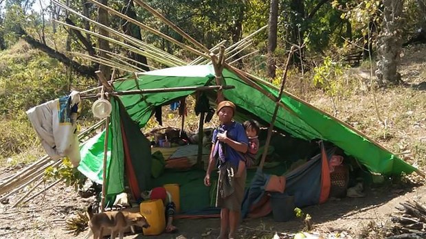 ကန်ပက်လက်မှာ ဒေသခံ ၁၅၀၀ ခန့် ထွက်ပြေးနေရ ကန်ပက်လက်မှာ ဒေသခံ ၁၅၀၀ ခန့် ထွက်ပြေးနေရ