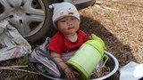 မြန်မာကလေးငယ် တစ်သိန်းခွဲခန့် အိုးအိမ်စွန့်ခွာထွက်ပြေးနေရ