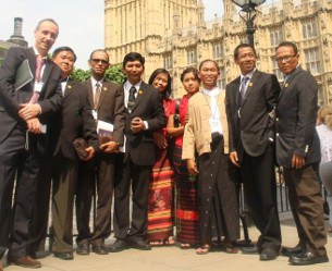 88-uk-305.jpg 88-uk-305.jpg