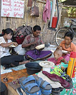 poor_family_150px.jpg poor_family_150px.jpg