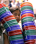 plastic_worker_150px.jpg plastic_worker_150px.jpg
