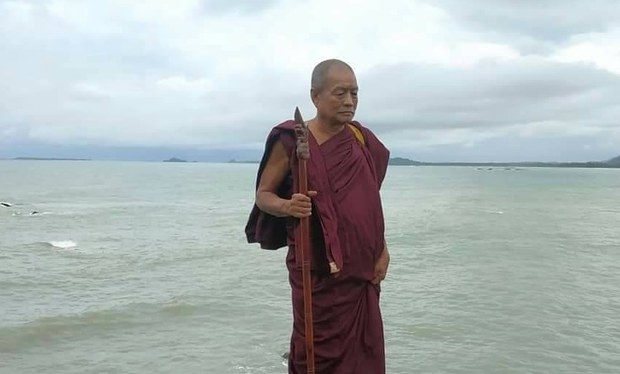ကျောက်ပန်းတောင်းက ဆရာတော်နဲ့ကပ္ပိယတစ်ဦး PDF ကူညီလို့ဆိုတဲ့ သံသယနဲ့ မီးရှို့အသတ်ခံရ