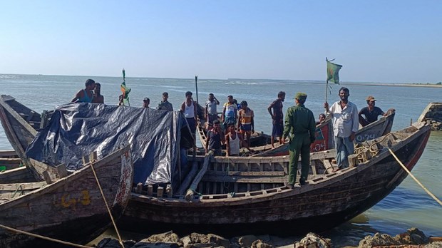 ဘင်္ဂလားဒေ့ရှ်နိုင်ငံသား ငါးဖမ်းသမားလေးဦးကို AA ဖမ်းဆီး ဘင်္ဂလားဒေ့ရှ်နိုင်ငံသား ငါးဖမ်းသမားလေးဦးကို AA ဖမ်းဆီး