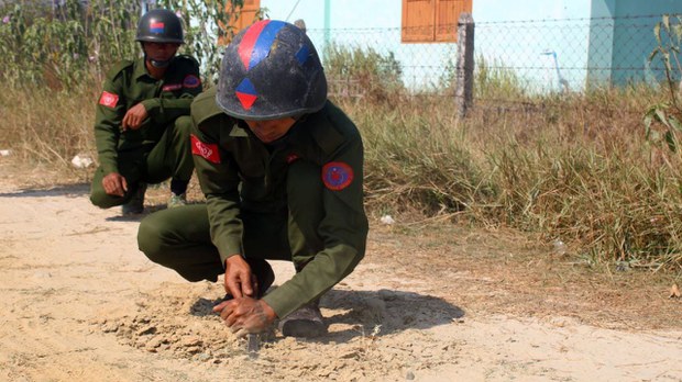 မောင်တောမှာ မြေမြှုပ်မိုင်း တစ်ထောင်ကျော် AA ရှင်းလင်း