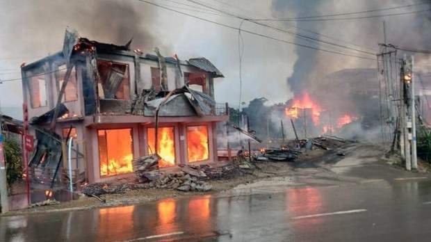နှစ်လအတွင်း အဆောက်အအုံ ၂၀၀ နီးပါး ဖျက်ဆီးခံရကြောင်း ချင်းလူ့အခွင့်အရေးအဖွဲ့ ထုတ်ပြန် နှစ်လအတွင်း အဆောက်အအုံ ၂၀၀ နီးပါး ဖျက်ဆီးခံရကြောင်း ချင်းလူ့အခွင့်အရေးအဖွဲ့ ထုတ်ပြန်