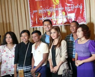 actors-section436-305.jpg actors-section436-305.jpg