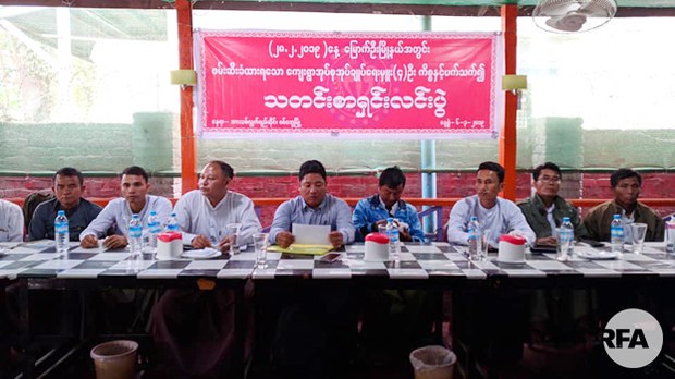 administrators-press-sittwe-622.jpg administrators-press-sittwe-622.jpg