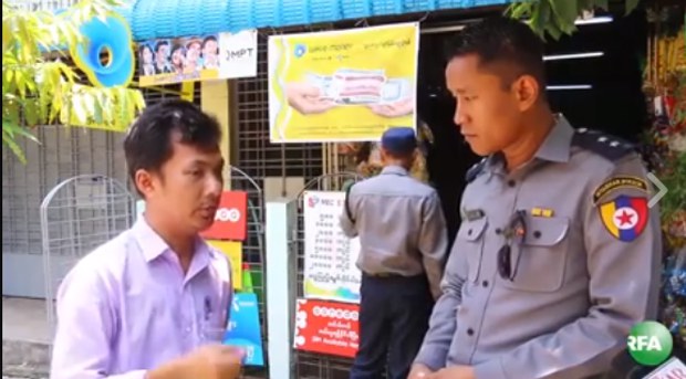 police-meet-public-620.jpg police-meet-public-620.jpg