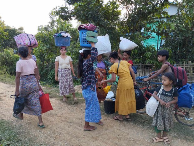 လေကြောင်းတိုက်ခိုက်မှုကြောင့် မြောက်ဦးက အရပ်သား ငါးဦးသေဆုံး၊ ၁၂ ဦး ဒဏ်ရာရ လေကြောင်းတိုက်ခိုက်မှုကြောင့် မြောက်ဦးက အရပ်သား ငါးဦးသေဆုံး၊ ၁၂ ဦး ဒဏ်ရာရ