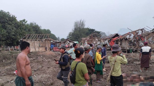 စစ်ကောင်စီ လေကြောင်းတိုက်ခိုက်မှုကြောင့် တစ်လအတွင်း လူကိုးဆယ်ခန့် သေဆုံး စစ်ကောင်စီ လေကြောင်းတိုက်ခိုက်မှုကြောင့် တစ်လအတွင်း လူကိုးဆယ်ခန့် သေဆုံး