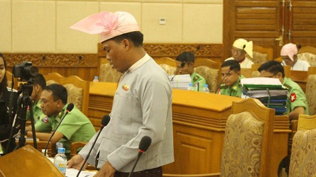 hlatheinaung-622.jpg hlatheinaung-622.jpg