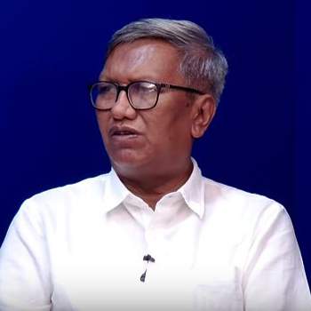 နိုင်ငံရေး လေ့လာသုံးသပ်သူ ဦးမောင်မောင်စိုး