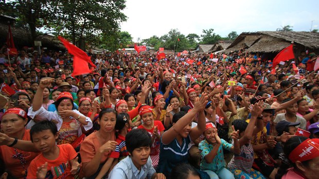 ကော့မှူးမြို့နယ် ကျိုက်ထော်ရွာမှာ နှစ်ရက်အတွင်း လူ ၄၀ ကျော် အဖမ်းခံရ ကော့မှူးမြို့နယ် ကျိုက်ထော်ရွာမှာ နှစ်ရက်အတွင်း လူ ၄၀ ကျော် အဖမ်းခံရ