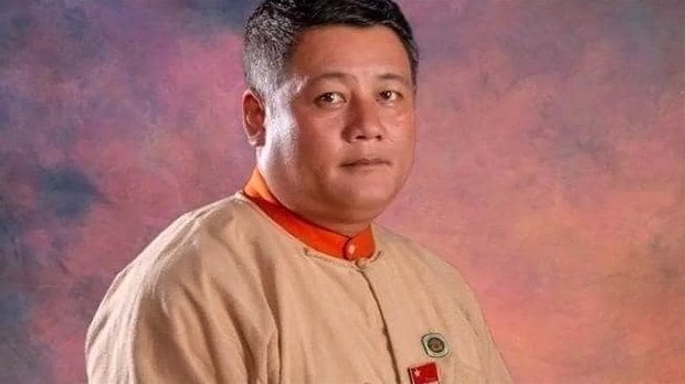ဒက္ခိဏသီရိလွှတ်တော်အမတ် ဦးသန့်ဇင်ထွန်း အဖမ်းခံရ