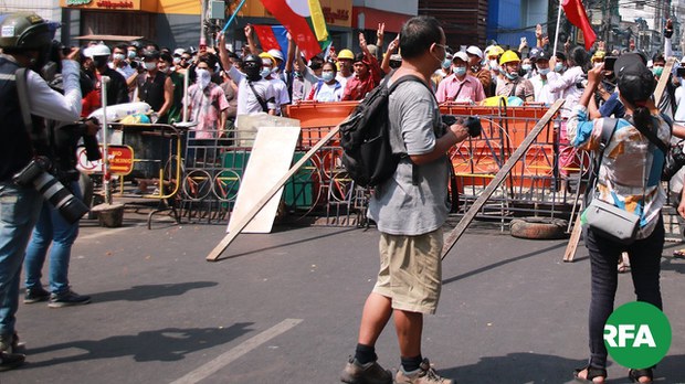 ရန်ကုန်က ဖမ်းဆီးခံသတင်းထောက်တွေ ပြန်မလွတ်သေး