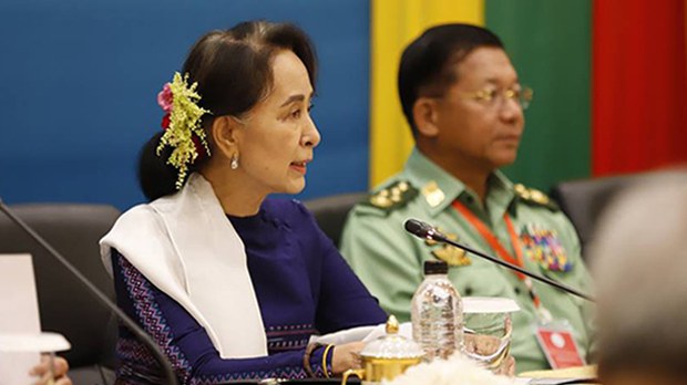 စစ်ကောင်စီက အတိုင်ပင်ခံပုဂ္ဂိုလ် ဒေါ်အောင်ဆန်းစုကြည်ကို အမှုထပ်တိုး တရားစွဲဆို