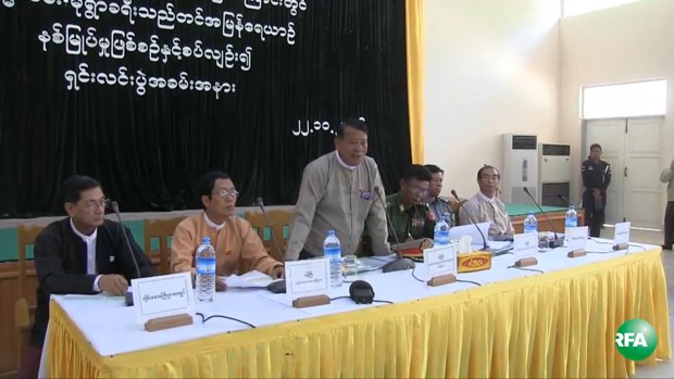 aungsoemoekyaw-press-620.jpg