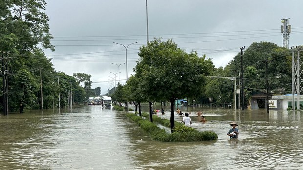 ပဲခူးရေကြီးမှု မိုးတိတ်သွားတာကြောင့် ရေအနည်းငယ်ပြန်ကျလာ ပဲခူးရေကြီးမှု မိုးတိတ်သွားတာကြောင့် ရေအနည်းငယ်ပြန်ကျလာ