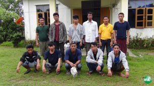 rakhine-fishman-305 rakhine-fishman-305