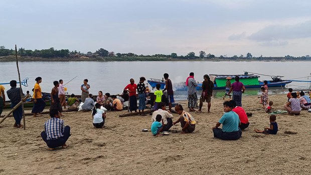 ဘုတလင်မြို့နယ်က စစ်ဘေးဒုက္ခသည်တွေ စားနပ်ရိက္ခာပြတ်လပ်နေ ဘုတလင်မြို့နယ်က စစ်ဘေးဒုက္ခသည်တွေ စားနပ်ရိက္ခာပြတ်လပ်နေ
