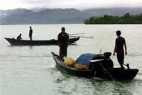 Burmese_Fishermen_200.jpg Burmese_Fishermen_200.jpg