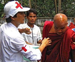 monk_injured_305px.jpg monk_injured_305px.jpg
