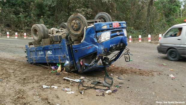 car-accident-kachin-620.jpg car-accident-kachin-620.jpg
