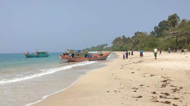 တိုက်ပွဲကြောင့် ချောင်းသာက ဒေသခံတွေ နေရပ်စွန့်ခွာ တိုက်ပွဲကြောင့် ချောင်းသာက ဒေသခံတွေ နေရပ်စွန့်ခွာ