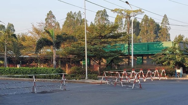 မန္တလေးမြို့က တရုတ်ကောင်စစ်ဝန်ရုံး ဗုံးနဲ့ တိုက်ခိုက်ခံရ