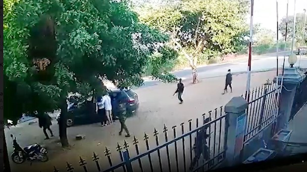 ပခုက္ကူမှာ တရုတ်နိုင်ငံသားနှစ်ဦး ဖမ်းဆီးခံရ ပခုက္ကူမှာ တရုတ်နိုင်ငံသားနှစ်ဦး ဖမ်းဆီးခံရ