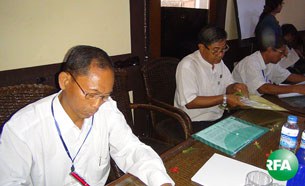 political-prisoner-305.jpg political-prisoner-305.jpg