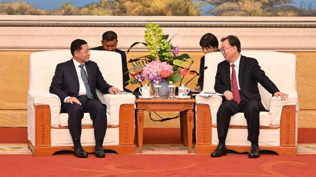 နယ်စပ်တည်ငြိမ်ရေး တရုတ်နဲ့ ပူးပေါင်းအရှိန်မြှင့်မည်ဖြစ်ကြောင်း စစ်ခေါင်းဆောင်ပြော နယ်စပ်တည်ငြိမ်ရေး တရုတ်နဲ့ ပူးပေါင်းအရှိန်မြှင့်မည်ဖြစ်ကြောင်း စစ်ခေါင်းဆောင်ပြော