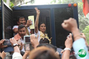 china-embassy-protester-305.jpg china-embassy-protester-305.jpg
