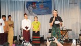 ဒေါ်အောင်ဆန်းစုကြည်မိသားစုနဲ့ လန်ဒန်ရောက်မြန်မာတွေ မွေးနေ့ပွဲကျင်းပ