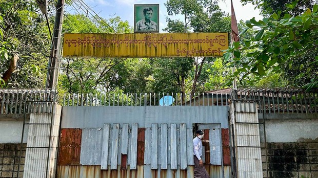 ခြံအမှတ် (၅၄) လေလံကြမ်းခင်းဈေး တရားရုံးမှာ ကန့်ကွက်လျှောက်လဲ