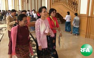 dassk-parliament-305.jpg