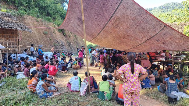 ထားဝယ်မှာ တိုက်ပွဲကြောင့် ဒေသခံ နှစ်ထောင်ကျော် ထွက်ပြေးရ ထားဝယ်မှာ တိုက်ပွဲကြောင့် ဒေသခံ နှစ်ထောင်ကျော် ထွက်ပြေးရ
