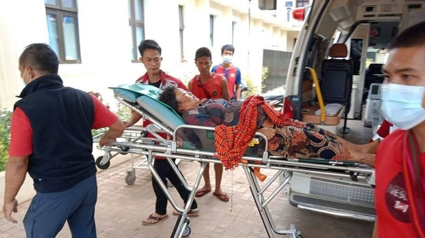 စစ်အာဏာသိမ်း ၂၂ လအတွင်း မိုးဗြဲ၊ ဖယ်ခုံနဲ့ ကယားပြည်နယ်မှာ အရပ်သား ၄၀၀ သေဆုံး စစ်အာဏာသိမ်း ၂၂ လအတွင်း မိုးဗြဲ၊ ဖယ်ခုံနဲ့ ကယားပြည်နယ်မှာ အရပ်သား ၄၀၀ သေဆုံး