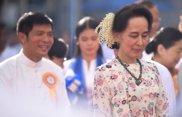 ဒေါ်အောင်ဆန်းစုကြည် စွပ်စွဲခံထားရတဲ့ အဂတိမှု ဦးမောင်ဝိတ် လာရောက်ထွက်ဆို ဒေါ်အောင်ဆန်းစုကြည် စွပ်စွဲခံထားရတဲ့ အဂတိမှု ဦးမောင်ဝိတ် လာရောက်ထွက်ဆို