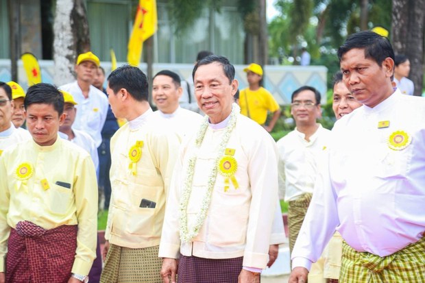 ဗိုလ်ချုပ်ကြီးဟောင်း သူရဦးရွှေမန်းရဲ့ UBP ပါတီ တရားဝင် ဖျက်သိမ်း ဗိုလ်ချုပ်ကြီးဟောင်း သူရဦးရွှေမန်းရဲ့ UBP ပါတီ တရားဝင် ဖျက်သိမ်း