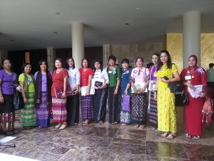 gender-equal-305.jpg gender-equal-305.jpg