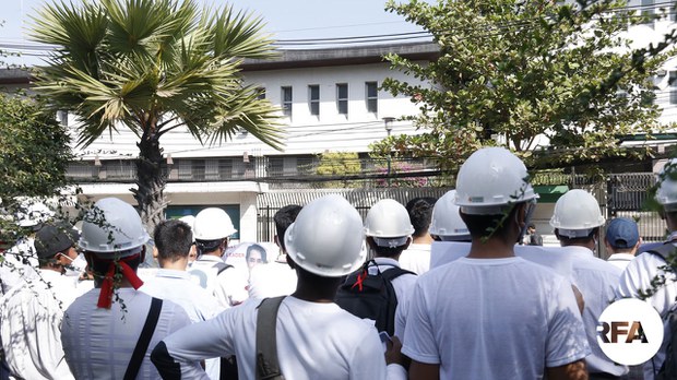 ဂျပန်သံရုံးဝန်ထမ်းတွေရဲ့အိမ်တွေ စစ်ကောင်စီတပ် ဝင်ရောက်ရှာဖွေခဲ့တာကို ဂျပန်အစိုးရကန့်ကွက် ဂျပန်သံရုံးဝန်ထမ်းတွေရဲ့အိမ်တွေ စစ်ကောင်စီတပ် ဝင်ရောက်ရှာဖွေခဲ့တာကို ဂျပန်အစိုးရကန့်ကွက်