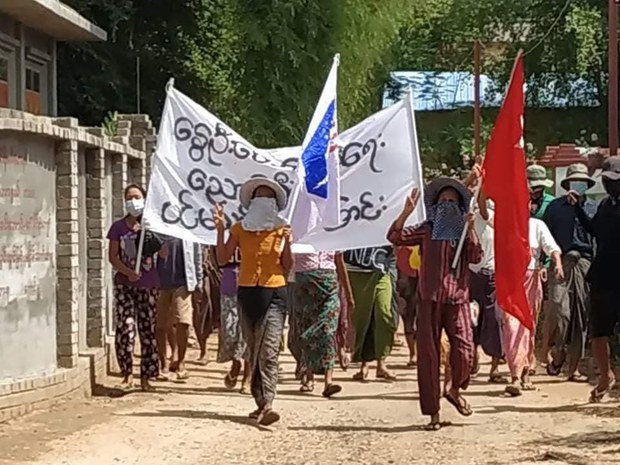 ညောင်ဦးမှာ NLD ပါတီဝင်တစ်ဦး အပါအဝင် ဒေသခံငါးဦး အသတ်ခံရ ညောင်ဦးမှာ NLD ပါတီဝင်တစ်ဦး အပါအဝင် ဒေသခံငါးဦး အသတ်ခံရ