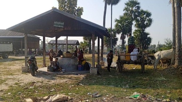 တန့်ဆည်မှာ စစ်ကြောင်းဝင်နေလို့ လူငါးထောင်ကျော် ထွက်ပြေးနေရပြီး အမျိုးသမီးတစ်ဦးသေဆုံး