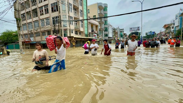 တိုင်းနဲ့ပြည်နယ် သုံးခုမှာ ရေဘေးကြောင့် သေဆုံးသူ ၁၁ ဦးအထိ ရှိလာ တိုင်းနဲ့ပြည်နယ် သုံးခုမှာ ရေဘေးကြောင့် သေဆုံးသူ ၁၁ ဦးအထိ ရှိလာ