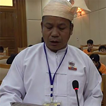 မြောက်ဦးမြို့နယ် ပြည်နယ်လွှတ်တော် ကိုယ်စားလှယ် ဦးထွန်းသာစိန် ကို တွေ့ရစဉ်